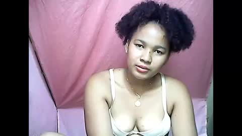 Snapshot of antine9794 chatting on 3, 6, 2026 antine9794 online show from 3, 6, 2026