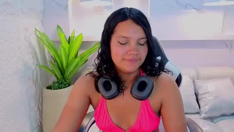 Antonela online show from 25, 9, 2025