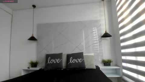 Snapshot of antonella__rouse chatting on 16, 7, 2026 Antonella online show from 16, 7, 2026