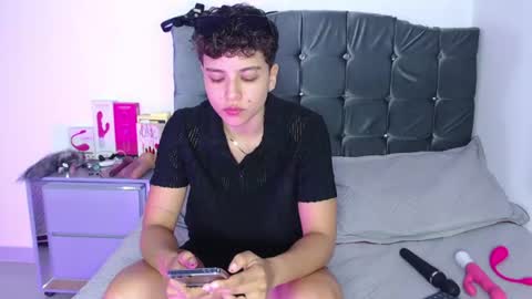 Snapshot of antonella_cruz02 chatting on 17, 6, 2026 anto ford02 online show from 17, 6, 2026