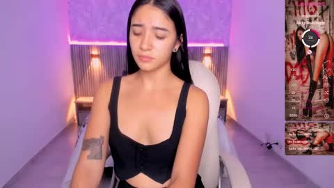 Snapshot of antonella_grayy chatting on 21, 2, 2025 Antonella Grayy online show from 21, 2, 2025