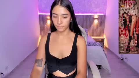 Snapshot of antonella_grayy chatting on 3, 3, 2025 Antonella Grayy online show from 3, 3, 2025