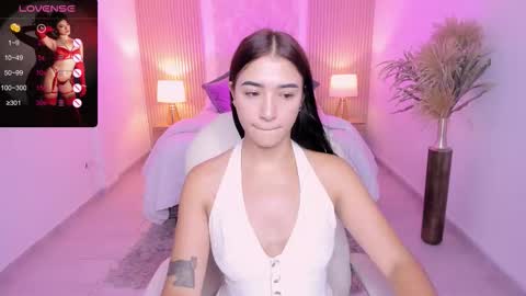 Snapshot of antonella_grayy chatting on 20, 9, 2025 Antonella Grayy online show from 20, 9, 2025