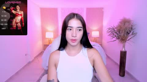 Snapshot of antonella_grayy chatting on 29, 9, 2025 Antonella Grayy online show from 29, 9, 2025