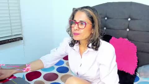 antonella_rizzo01 online show from 27, 6, 2026