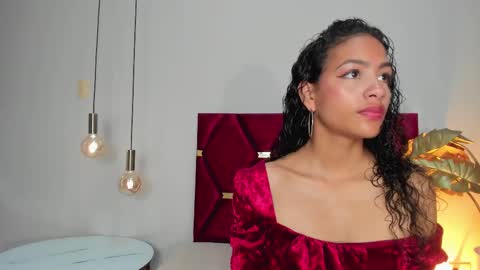 AntonellaHall  online show from 12, 3, 2025