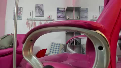 ANTONELLA online show from 1, 10, 2025