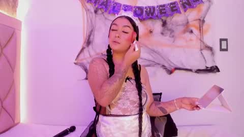 Snapshot of antonellaqueeen chatting on 24, 10, 2025 ANTONELLE online show from 24, 10, 2025