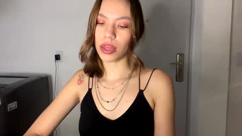 Snapshot of antonellarossii_ chatting on 26, 12, 2024 Antonella  online show from 26, 12, 2024