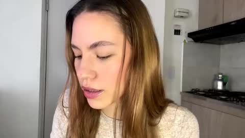 Snapshot of antonellarossii_ chatting on 10, 2, 2025 Antonella  online show from 10, 2, 2025