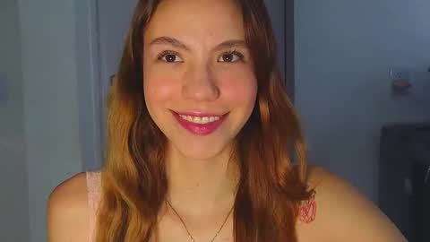 Snapshot of antonellarossii_ chatting on 5, 3, 2025 Antonella  online show from 5, 3, 2025