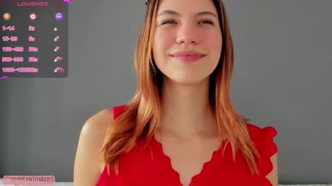 Snapshot of antonellarossii_ chatting on 12, 10, 2025 Antonella  online show from 12, 10, 2025