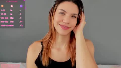 Snapshot of antonellarossii_ chatting on 18, 10, 2025 Antonella  online show from 18, 10, 2025