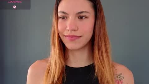 Antonella  online show from 3, 12, 2025