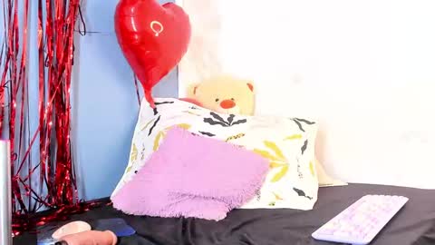 Snapshot of antonellasmith0 chatting on 17, 2, 2025 ANTO  online show from 17, 2, 2025