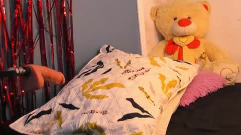 Snapshot of antonellasmith0 chatting on 17, 2, 2025 ANTO  online show from 17, 2, 2025