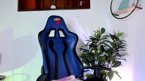 Antonia online show from 18, 1, 2025