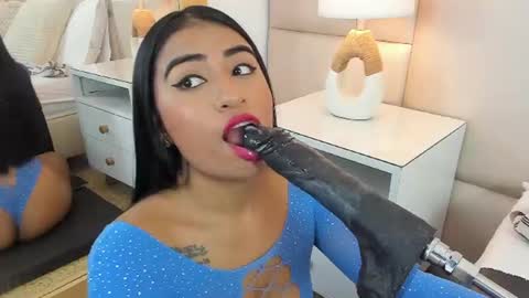Snapshot of antoniaross chatting on 10, 7, 2026 Antonia online show from 10, 7, 2026