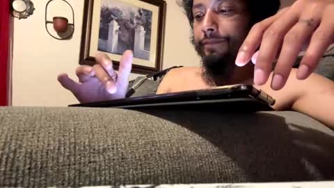 Snapshot of antonio_bugz chatting on 13, 9, 2025 antonio_bugz online show from 13, 9, 2025
