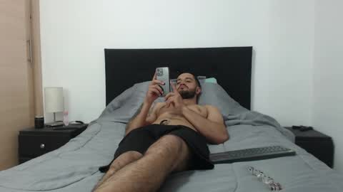 antony_smithh online show from 29, 4, 2026