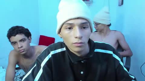 Snapshot of antray_master23 chatting on 23, 1, 2025 antray_master23 online show from 23, 1, 2025