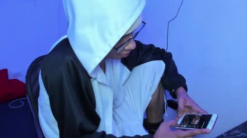 Snapshot of antray_master23 chatting on 28, 1, 2025 antray_master23 online show from 28, 1, 2025