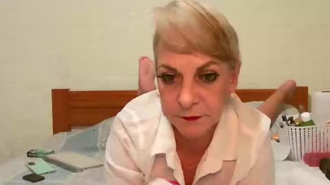 ANY CAT online show from 1, 1, 2025