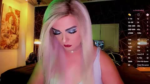 MissSophiaSpecter online show from 17, 9, 2025