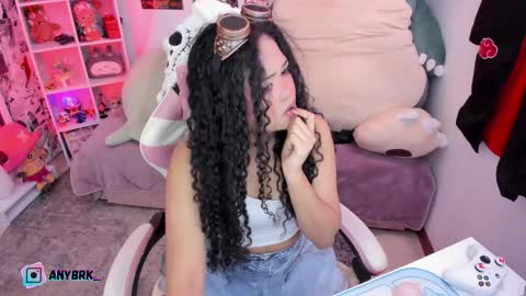 Any online show from 12, 11, 2025