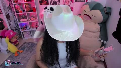 Any online show from 3, 12, 2025