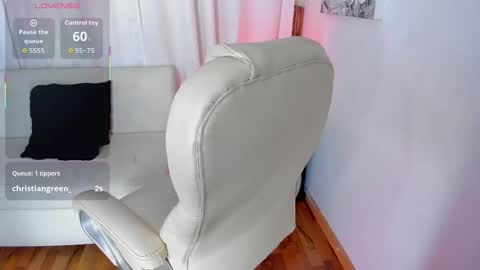 Anyi online show from 17, 9, 2025