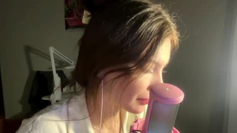 Snapshot of anytka12 chatting on 22, 4, 2026 anytka12 online show from 22, 4, 2026