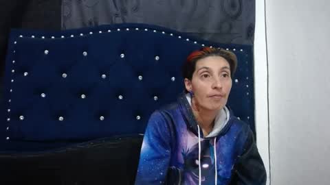 anyu online show from 31, 12, 2024