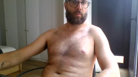 Snapshot of apc_3 chatting on 8, 7, 2026 apc_3 online show from 8, 7, 2026