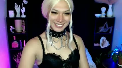 Snapshot of aphr0dite_x chatting on 24, 2, 2025 Roman Goddess online show from 24, 2, 2025