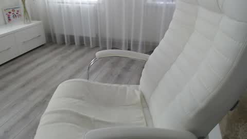 Aphrodite online show from 4, 10, 2025