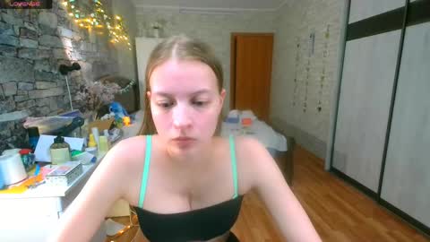Snapshot of aphrodite_wow_ chatting on 22, 5, 2026 Aphrodite online show from 22, 5, 2026