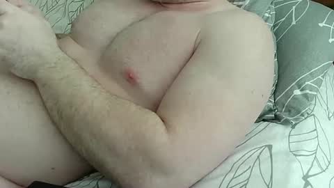 Snapshot of apluslickin chatting on 5, 2, 2025 Aplusickin online show from 5, 2, 2025