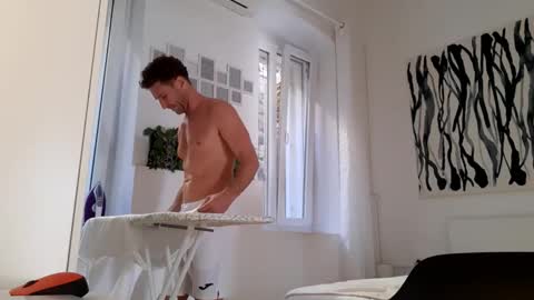 Snapshot of apollobest77 chatting on 5, 11, 2025 apollobest77 online show from 5, 11, 2025