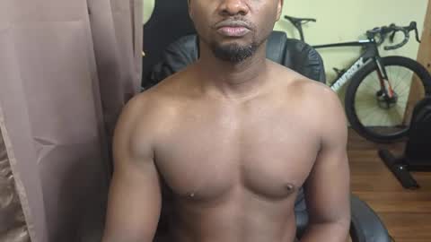 Snapshot of apollodarkmn chatting on 2, 5, 2026 apollodarkmn online show from 2, 5, 2026