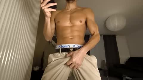 apollonfitx_69 online show from 28, 1, 2025