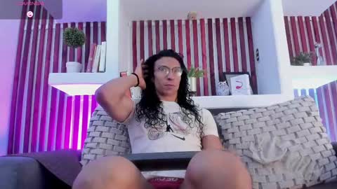 Snapshot of apolo_crus chatting on 3, 2, 2025 apolo_crus online show from 3, 2, 2025