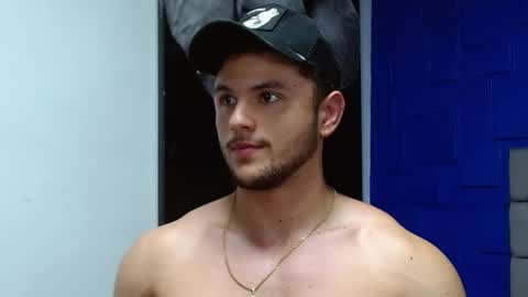 Apolo online show from 5, 3, 2025