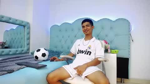 Snapshot of apolo_richards chatting on 10, 2, 2026 Apolo Richards online show from 10, 2, 2026