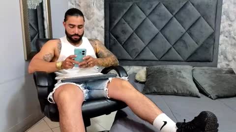 Snapshot of apolo_rousse chatting on 21, 9, 2025 Apolo online show from 21, 9, 2025