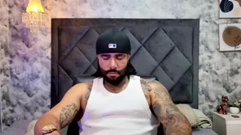 Snapshot of apolo_rousse chatting on 1, 10, 2025 Apolo online show from 1, 10, 2025