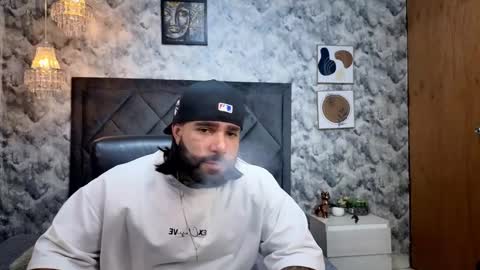 Snapshot of apolo_rousse chatting on 5, 10, 2025 Apolo online show from 5, 10, 2025