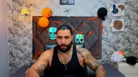 Snapshot of apolo_rousse chatting on 19, 10, 2025 Apolo online show from 19, 10, 2025