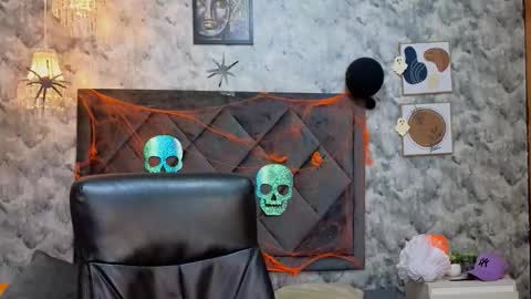 Snapshot of apolo_rousse chatting on 25, 10, 2025 Apolo online show from 25, 10, 2025