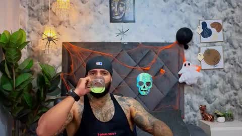 Snapshot of apolo_rousse chatting on 1, 11, 2025 Apolo online show from 1, 11, 2025